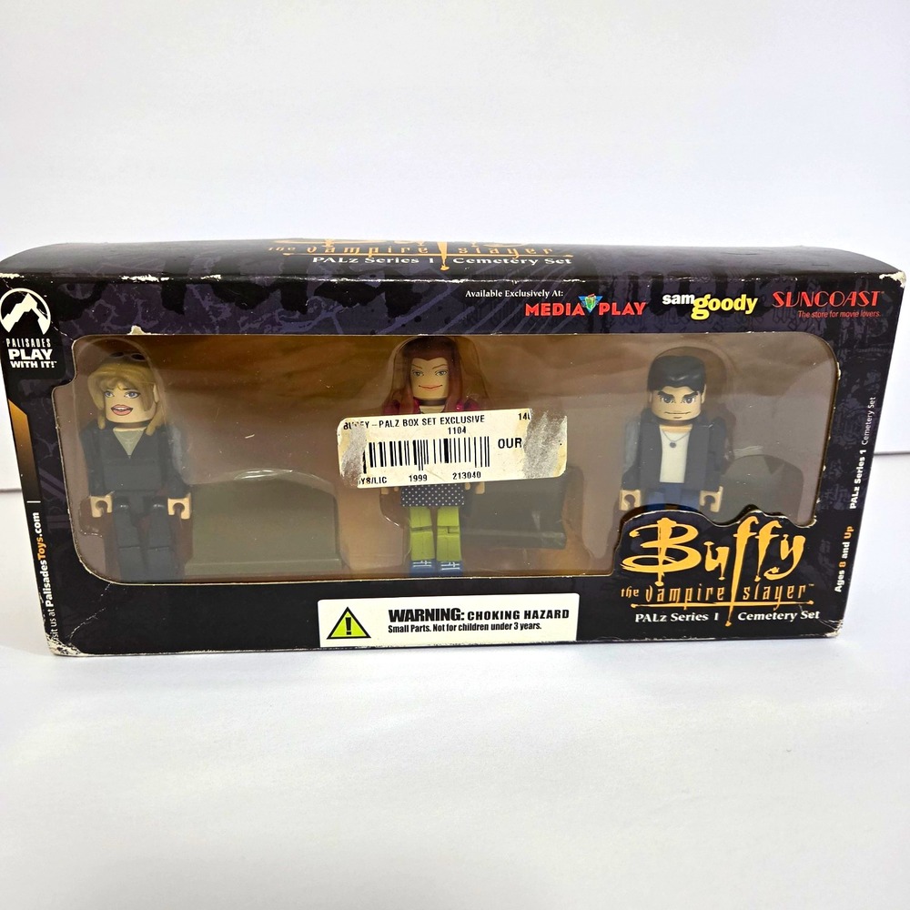 NIB Buffy the Vampire Slayer PALz Series 1 Cemetery Exclus 04 Nostalgia Scoobies